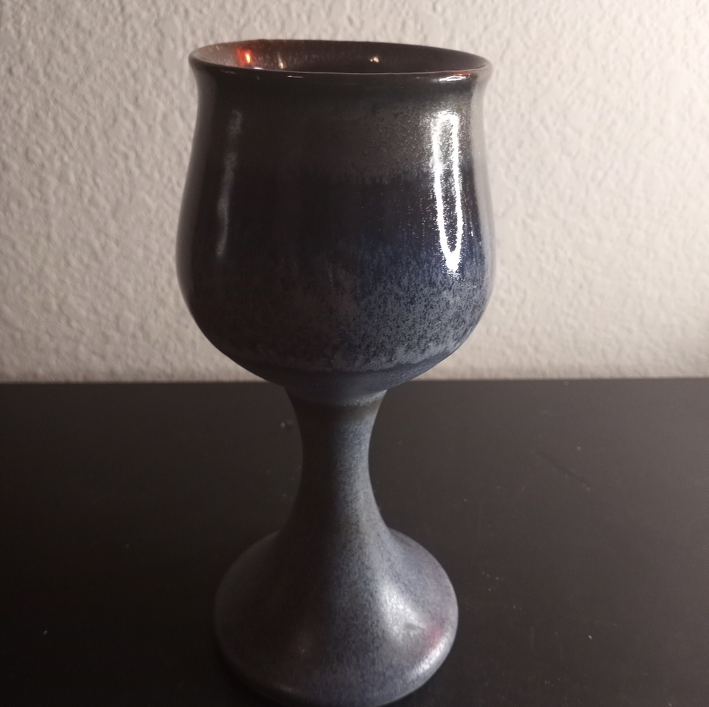 GORGEOUS RARE Iden Pottery England 7" Drip Glaze Goblet.